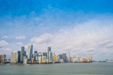 Miami, Florida'daki güzel turizm merkezi silüeti
