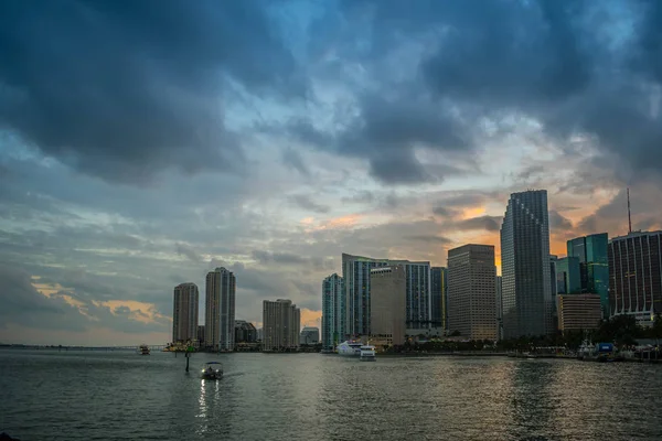 The beautiful tourist center skyline in Miami, Florida — Stock Photo, Image