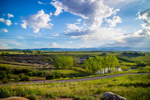 A beautiful overlooking view of nature in Mikesell Potts Recreational Area, Wyoming — Stock Photo, Image