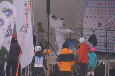 Polonya, Silezya, Bielsko-Biala 2019.02.03 Debowiec Kayak bulaşık