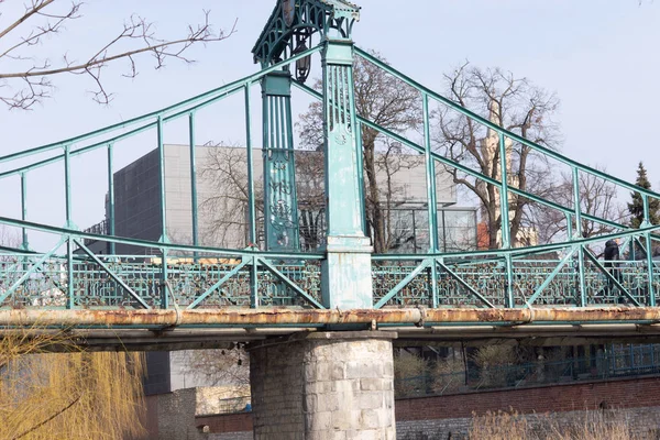 Ponte de Groszowy sobre o aeroporto de Michigan — Fotografia de Stock