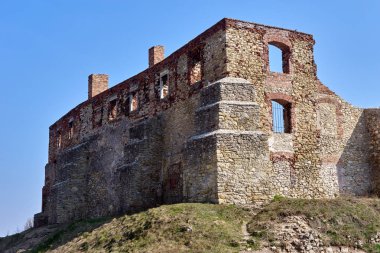 on üçüncü yüzyılda kale yetiştiren castellans resmen konut bir kale