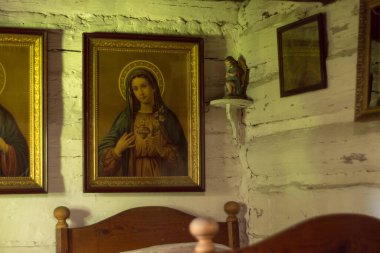 Polonya, Pszczyna 6 Haziran 2020 Skansen - Pszczyna Köyü Çiftliği. Süper