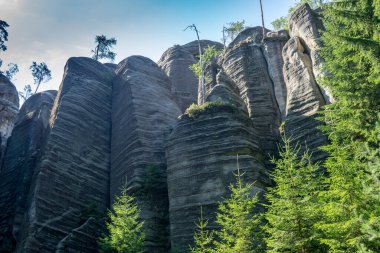 Çek Cumhuriyeti, Adrspach 'taki Rock kasabası.