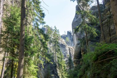Çek Cumhuriyeti, Adrspach 'taki Rock kasabası.