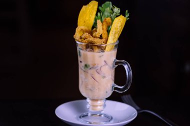 peruvian food: Leche de tigre