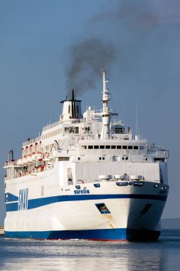 Split, Hırvatistan, 24 Temmuz 2018: Split, Hırvatistan bağlantı noktasına gelen Aurelia feribot tekne.