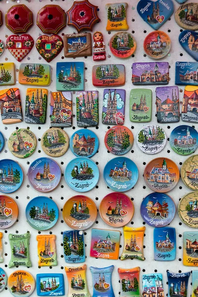 Zagreb Kroatië Juli 2018 Diversen Zagreb Souvenirs Display — Stockfoto