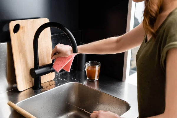 Cropped View Woman Holding Knife Rag Kitchen Sink — Stock Photo, Image
