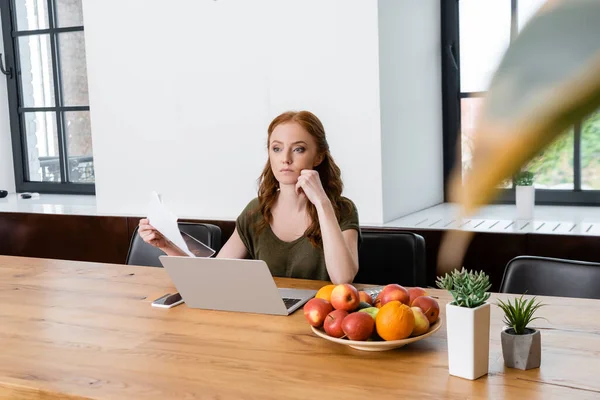 Selective Focus Freelancer Holding Document Digital Devices Credit Card Fruits — Stock Photo, Image