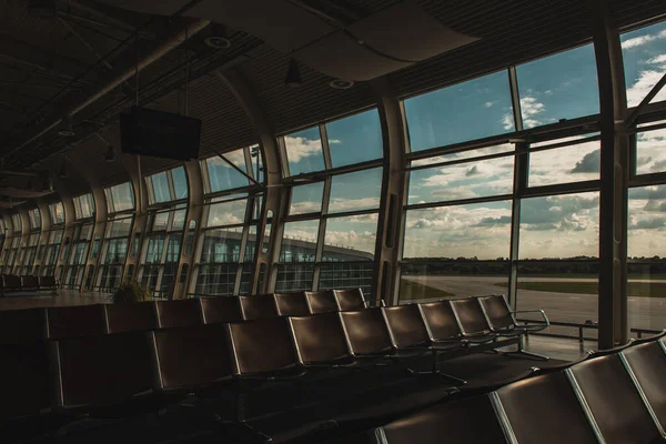 Корни Стульев Зале Ожидания Аэропорта Датском Городе Коппель — стоковое фото