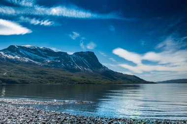 Dağların güzel manzarası