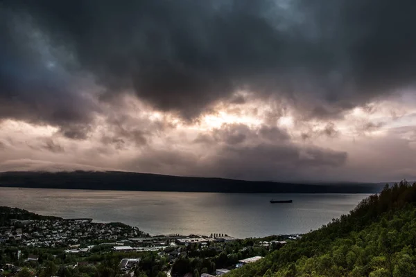 Schöner Blick Auf Das Meer Und Den Himmel — Stockfoto