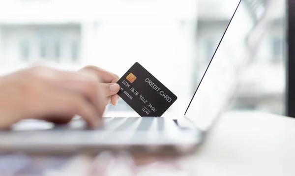 Women Use Laptop Register Online Purchases Using Credit Card Payments — Stock Photo, Image