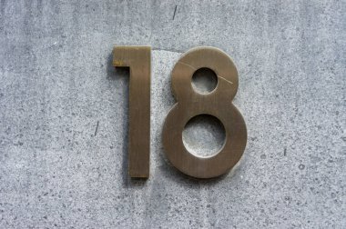 Ev numarası eightteen (18)