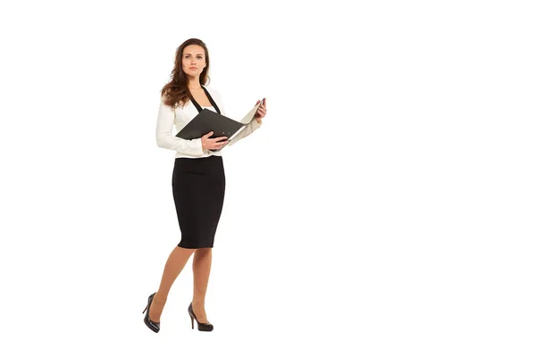 iş kadını elinde bir klasörle standları