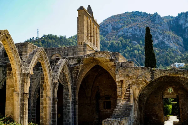 Bellapais Manastırı Türkiye Cumhuriyeti Kuzey Kıbrıs Türk Cumhuriyeti Yüzyılın Başlarında Telifsiz Stok Imajlar