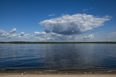 nehir banka yürümek