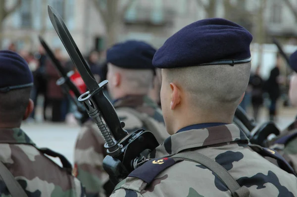 Katonák Fegyveres Egy Szurony Puska Közelről — Stock Fotó