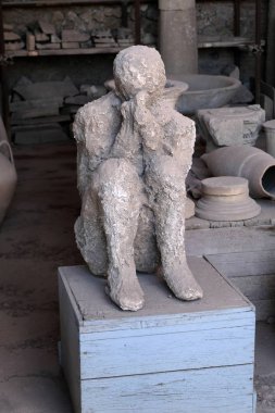 Pompeii'den taşlaşmış adam