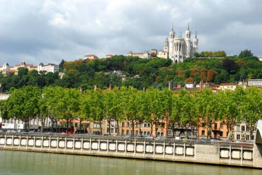 Lyon 'daki Notre-Dame de Fourviere Bazilikası 