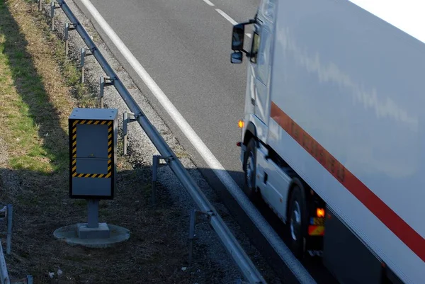 Brittany Deki Ploeren Trafik Kontrol Radarı Var — Stok fotoğraf