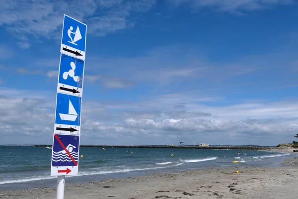 Verkeerstekens Het Strand Van Joalland — Stockfoto