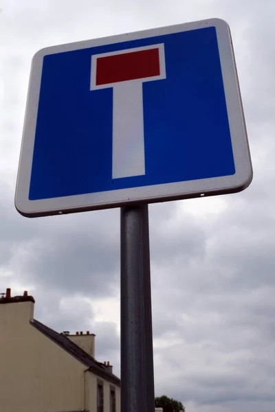 Französisches Verkehrsschild Weist Auf Eine Sackgasse Hin — Stockfoto