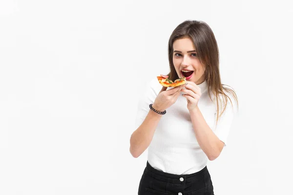 Vacker Kvinna Äter Bit Pizza Isolerad Vit Bakgrund — Stockfoto