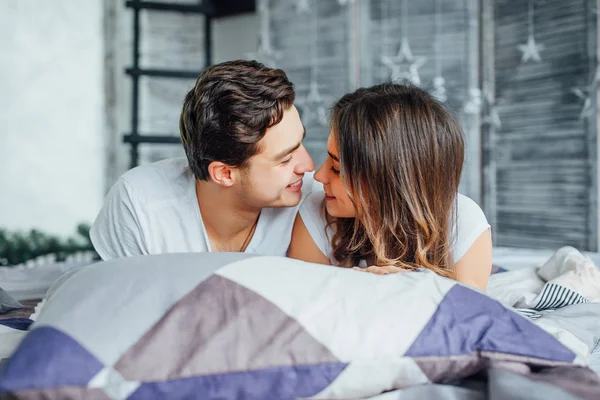 Young Attractive Couple Having Romantic Time Bed Home — Stock Photo, Image