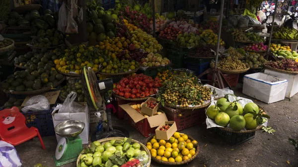 Muchas Frutas Verduras Exóticas Mercado Las Calles Danang Vietnam — Foto de Stock