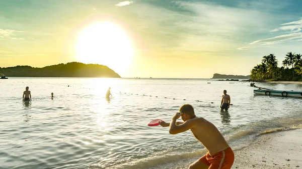 Під Час Заходу Сонця Photoshooting Пхо Куок Острів Біля Моря — стокове фото