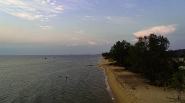 Phu Quoc Adası Vietnam seyahat bağlam üzerinde yüksek gelen güzel gün batımı