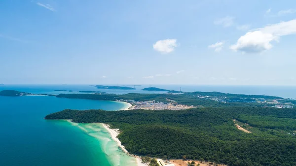 Schöne Luftaufnahme Für Den Strand Mit Weißem Sand Und Kristallklarem — Stockfoto