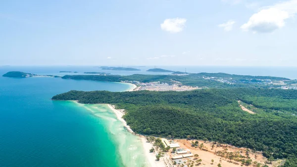 Schöne Luftaufnahme Für Den Strand Mit Weißem Sand Und Kristallklarem — Stockfoto