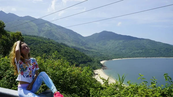 Nang Vietnã Ásia Viagens Férias Mulheres Olhando Para Vista Sobre — Fotografia de Stock