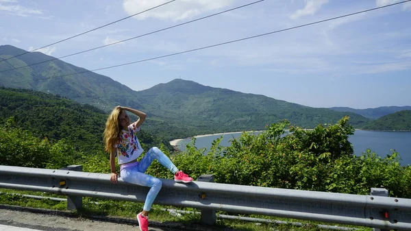 Nang Vietnã Ásia Viagens Férias Mulheres Olhando Para Vista Sobre — Fotografia de Stock