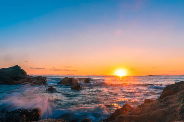 Poziome Zdjęcie Magic Marine Zachód Słońca Piękny Wieczór Ocean — Zdjęcie stockowe