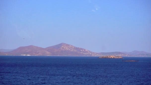 Route au bord de la mer au ralenti — Video