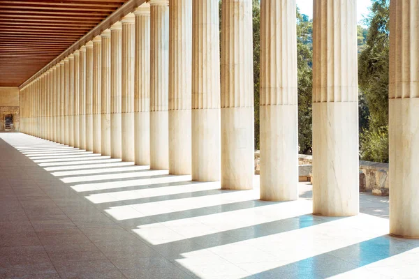 Antik Yunanistan Colonnades Yatay Fotoğrafı — Stok fotoğraf