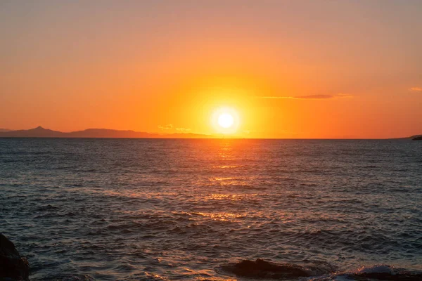 Beauty summer sunset at the sea — Stock Photo, Image