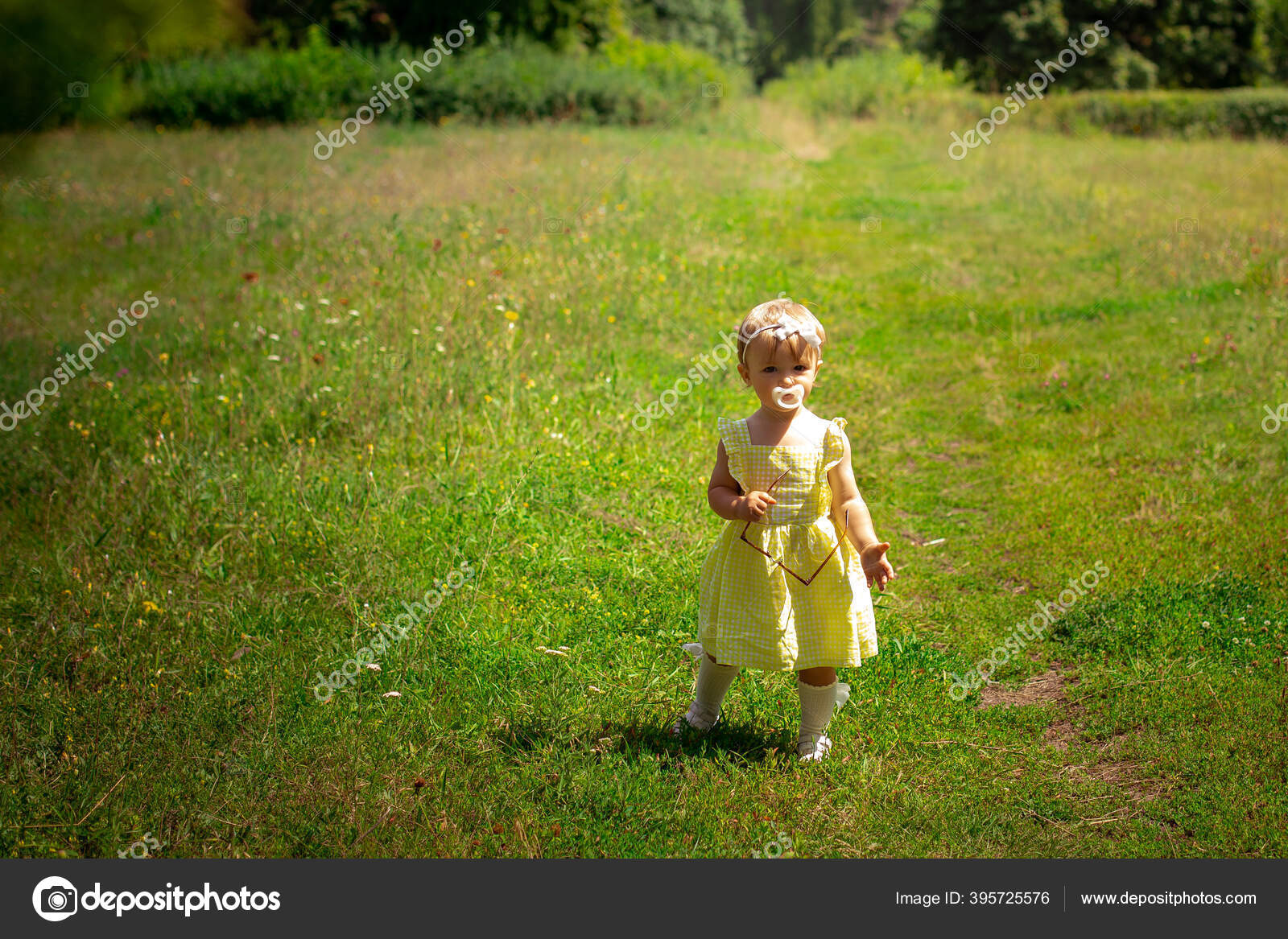 cute baby pic in yellow dress