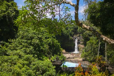 10-10-2018 - Tegenungan şelale, Bali, Endonezya'da Ubud