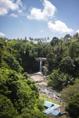 08-10-2018 - Tegenungan şelale, Bali, Endonezya'da Ubud