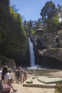 08-10-2018 - Tegenungan şelale, Bali, Endonezya'da Ubud