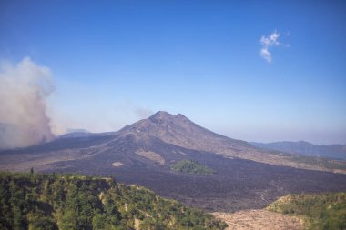 08-10-2018, Batur Dağı/Kintamani, Bali, Endonezya. Dağın bir manzara.