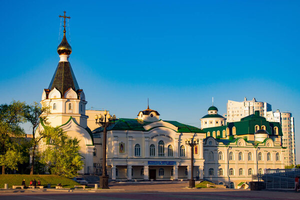 Прекрасный вид на Преображенский собор. Закат. Купол Светит. Russia, Saint-Petersburg
.