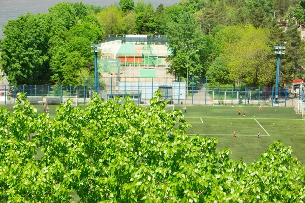 Children Play Football Stadium Banks Amur — Stock Photo, Image