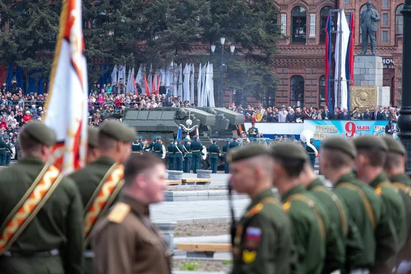 Khabarovsk, Russia - May 9, 2019: Victory Day celebration. Victory in the World War II. Military equipment is on the streets waiting for the parade. — Stock Photo, Image