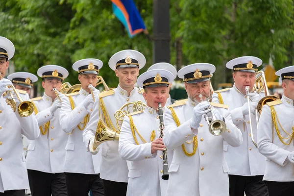 Khabarovsk, Rusya - 02 Haziran 2019: Uluslararası askeri gruplar festivali Amur dalgaları .